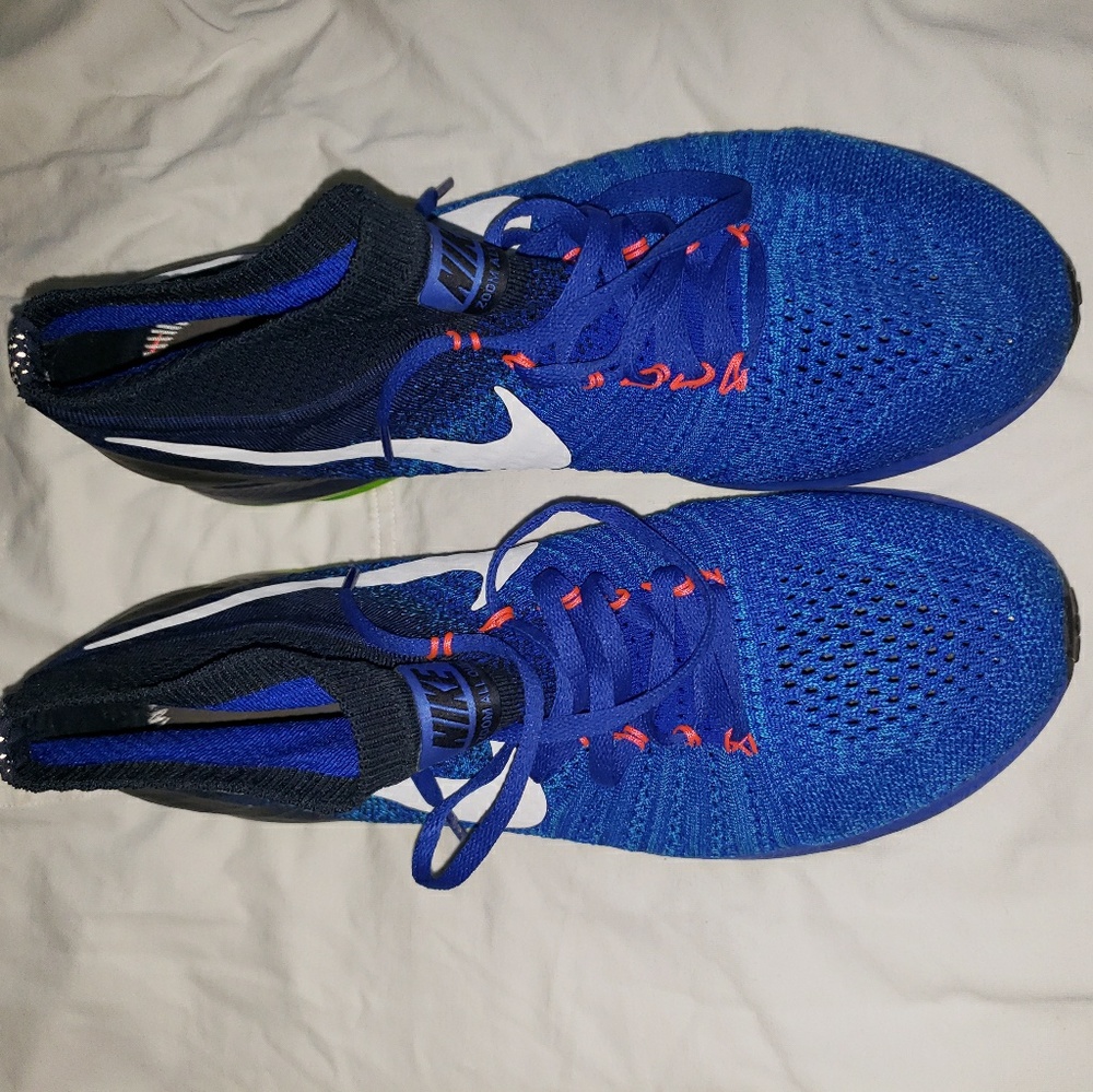 Nike cross trainers